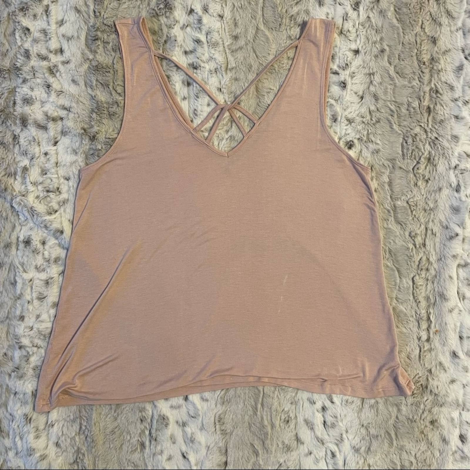 American Eagle Basic Tank Size M